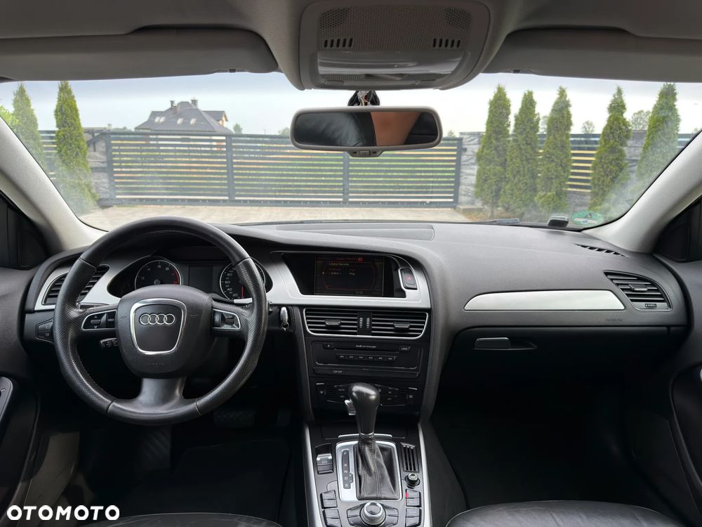 Audi A4 Avant 2.0 TFSI multitronic Ambiente - 31