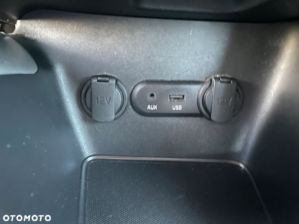 Kia Ceed 1.4 CVVT Attract - 23