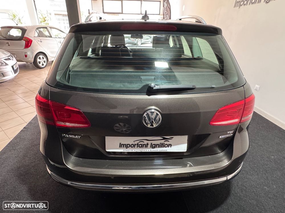 VW Passat 1.6 TDI Trendline - 6