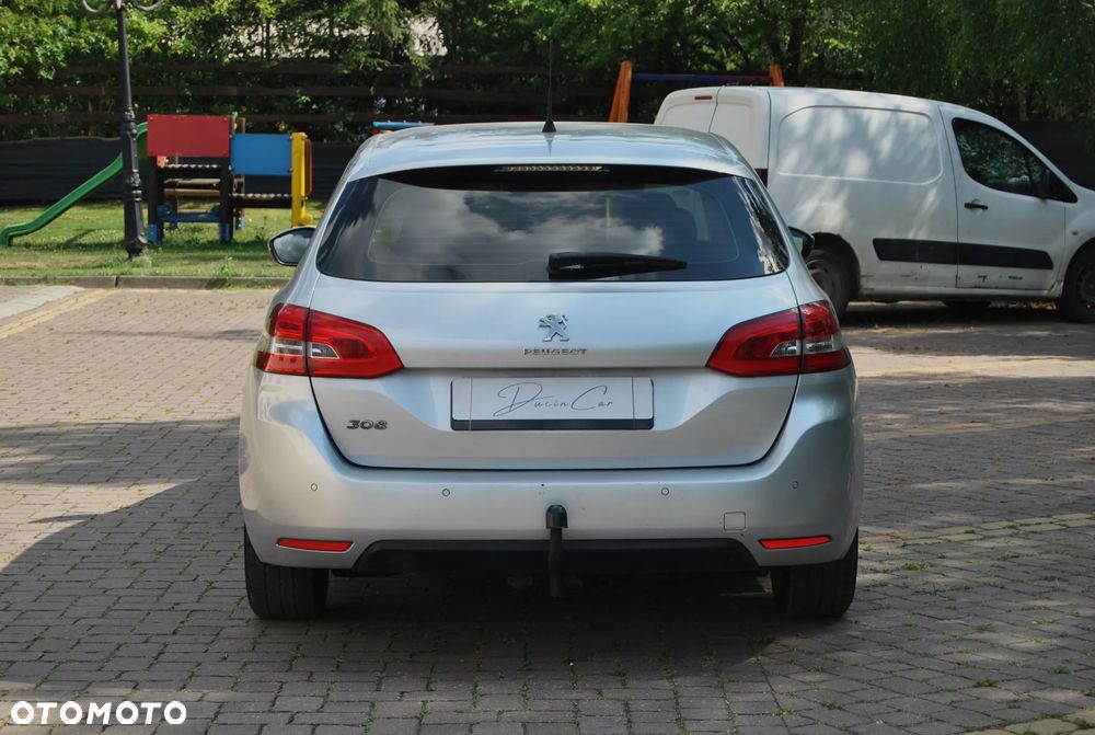 Peugeot 308 - 18