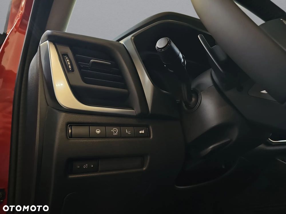 Nissan Qashqai 1.3 DIG-T MHEV N-Connecta Xtronic - 24