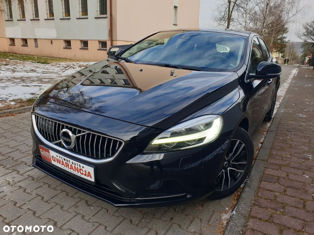 Volvo V40 D3 Inscription - 1