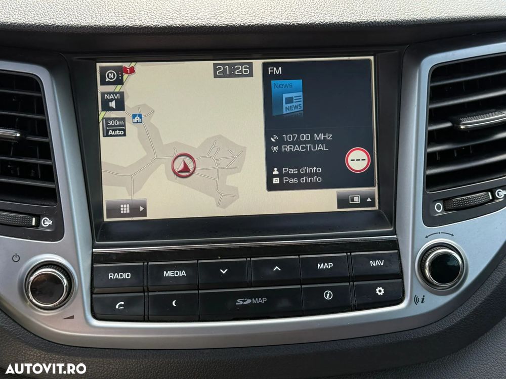 Hyundai Tucson blue 1.7 CRDi 2WD DCT Premium - 13