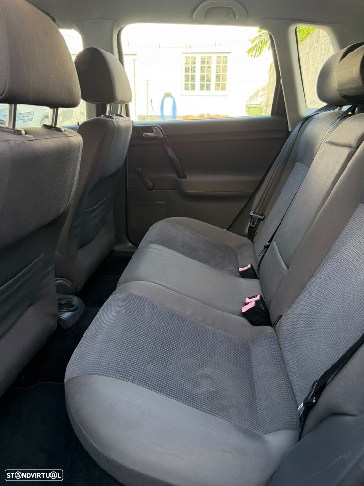 VW Polo 1.2 Live - 8