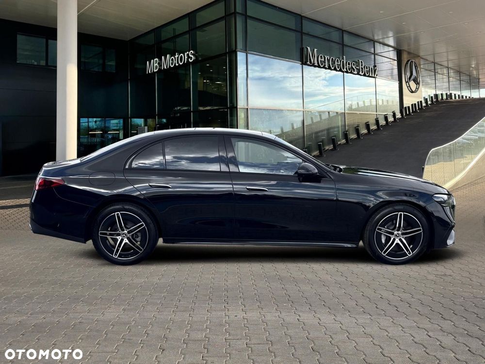 Mercedes-Benz E-Class 2025 photo 3