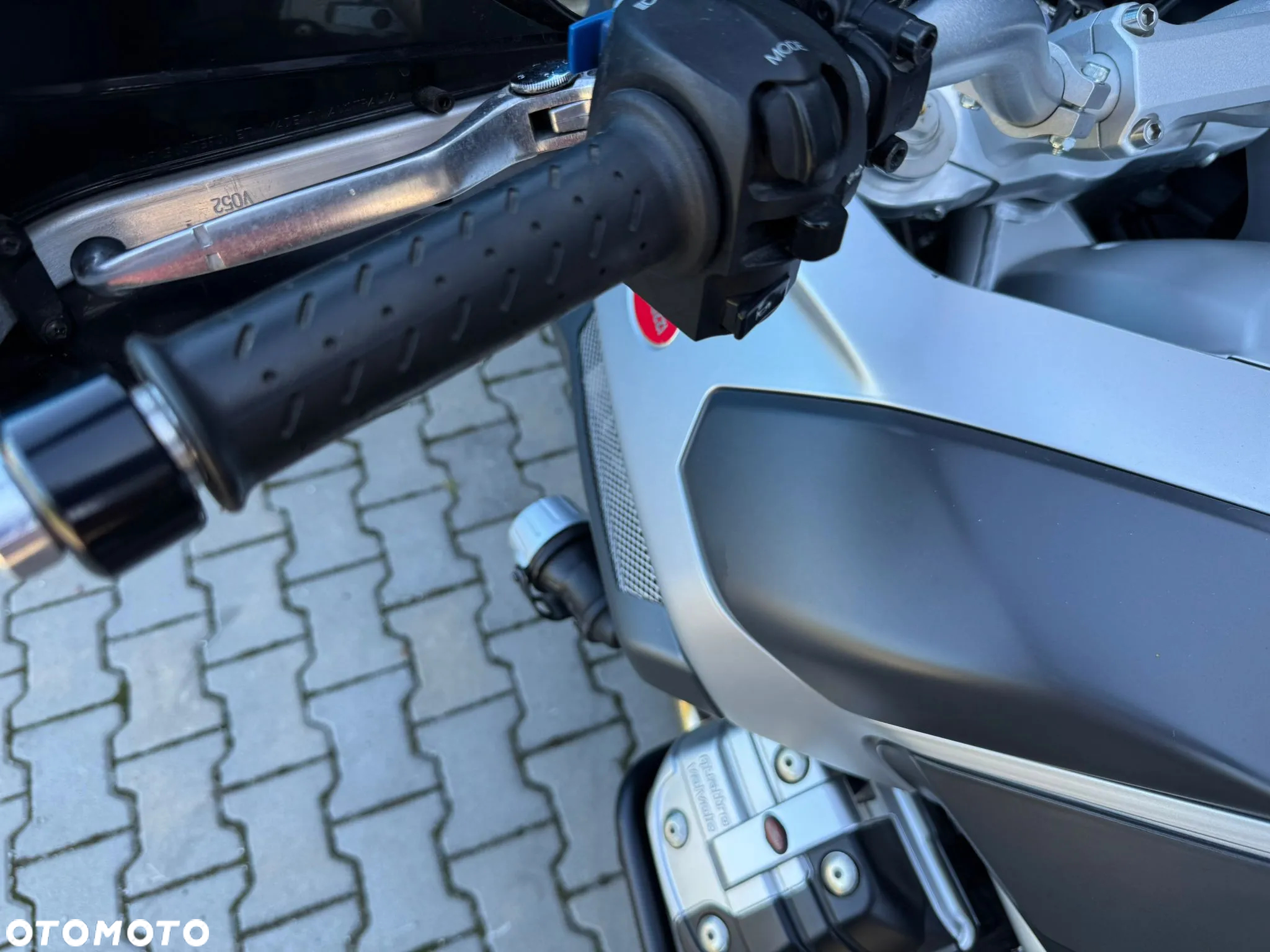Moto Guzzi Stelvio - 19