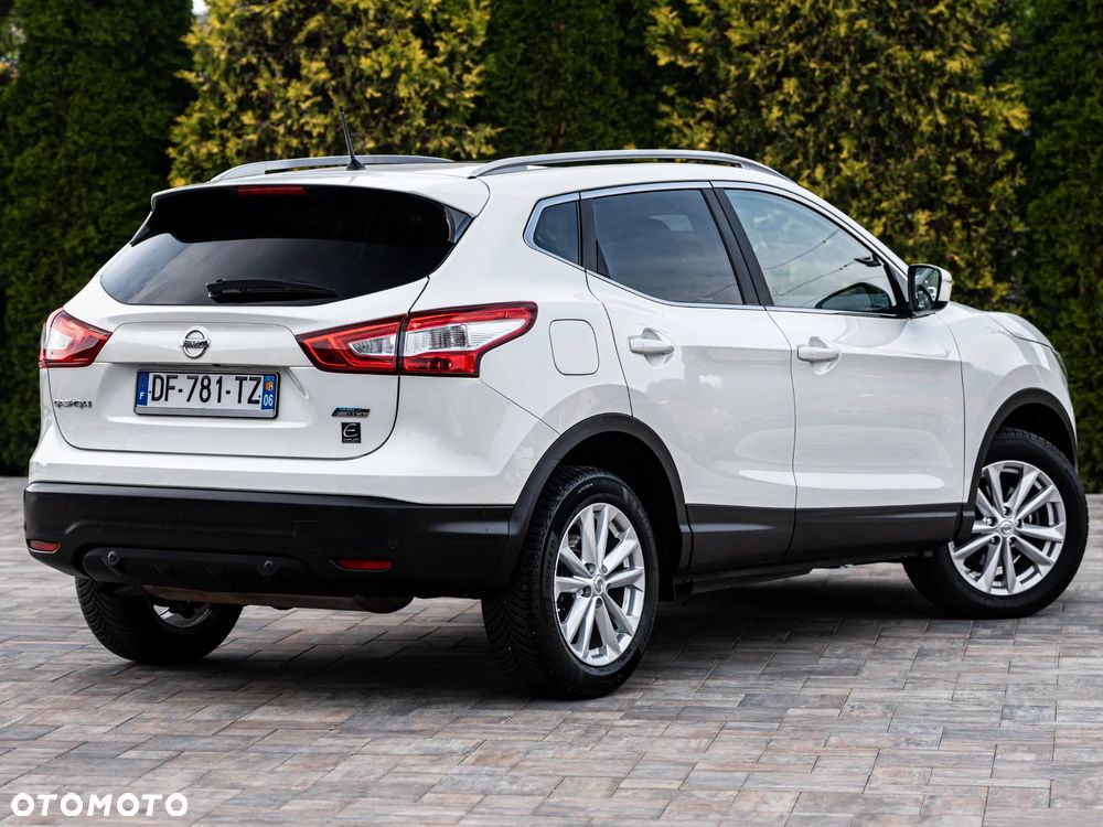 Nissan Qashqai 1.5 dCi Tekna - 12