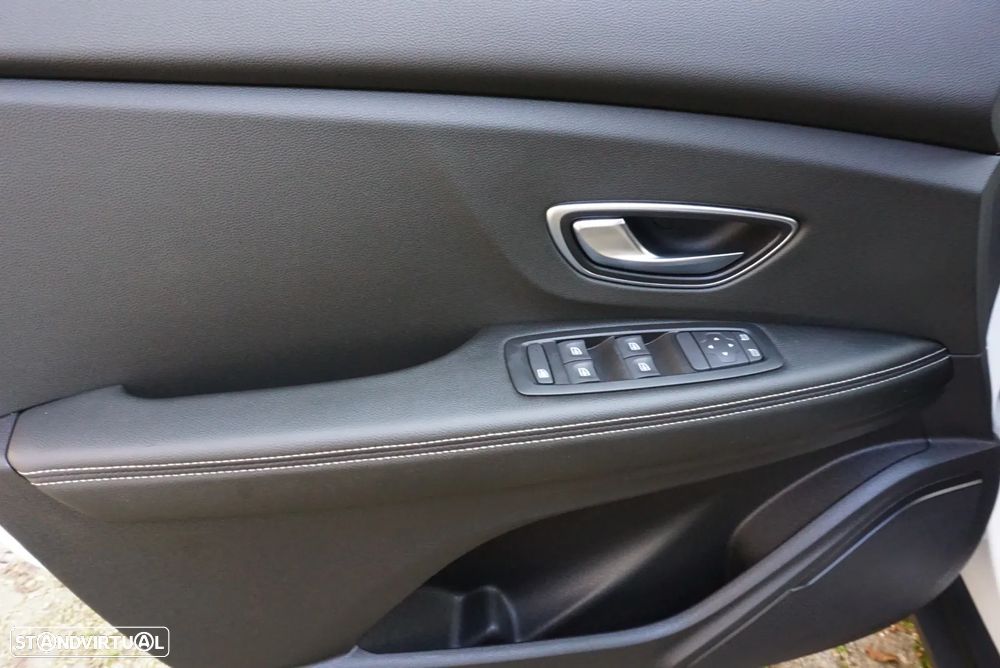 Renault Grand Scénic ENERGY dCi 110 EDC INTENS - 23