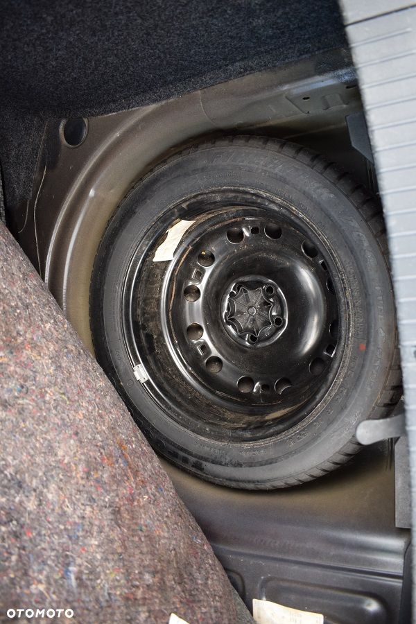 Seat Ibiza 1.4 16V Passion - 9