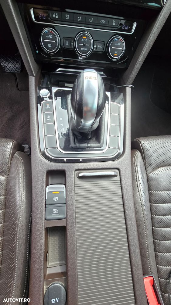Volkswagen Passat - 8