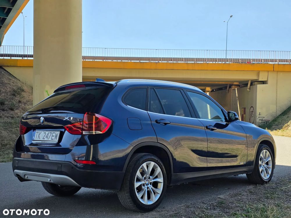 BMW X1 xDrive18d - 9