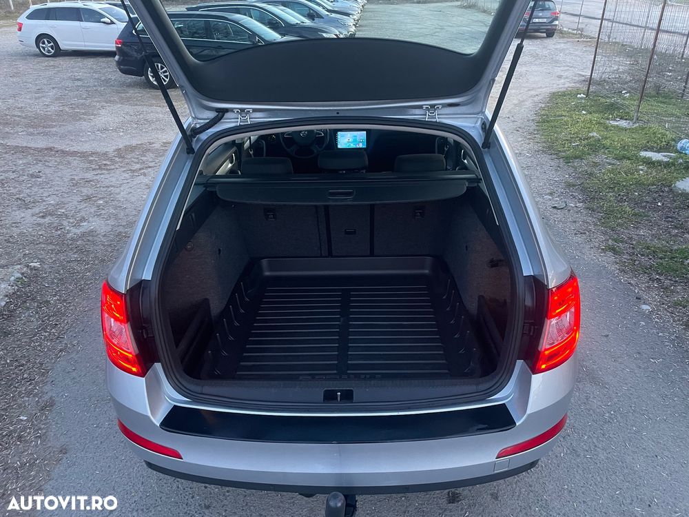 Skoda Octavia - 14