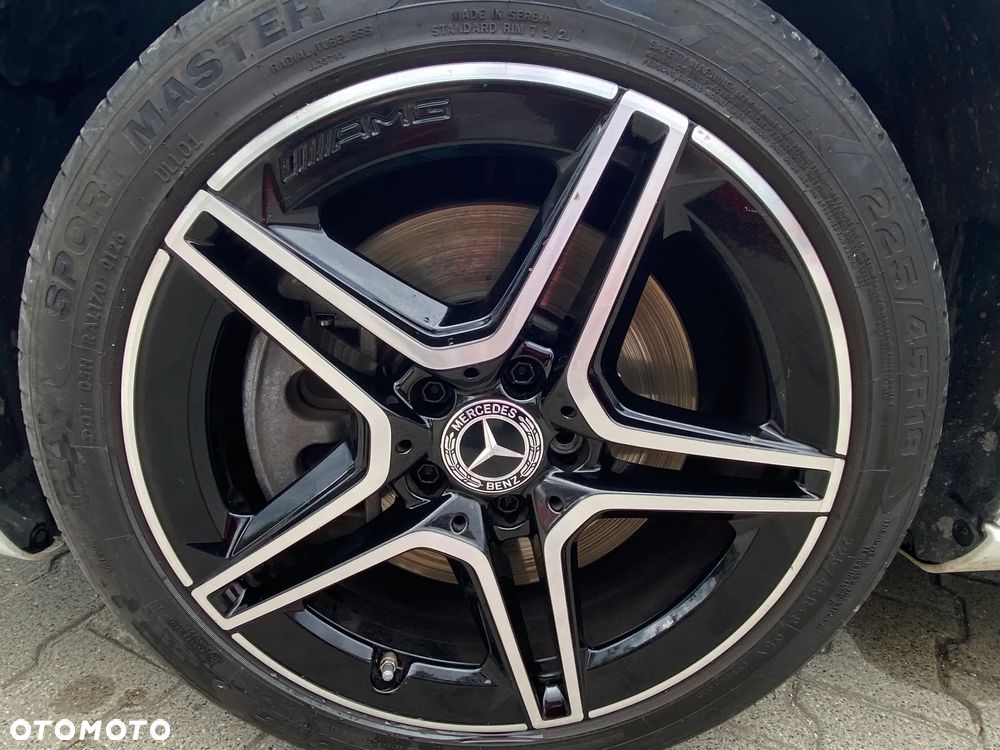 Mercedes-Benz Klasa A 250 e PHEV Progressive 8G-DCT - 26