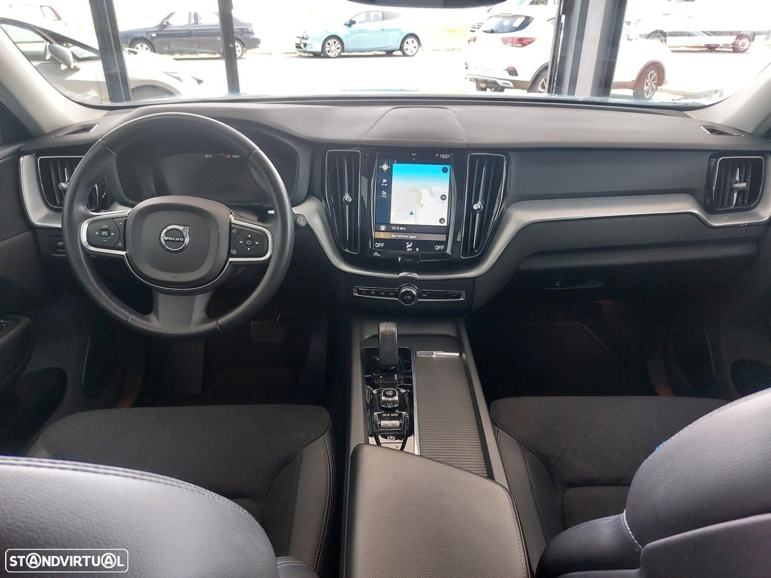 Volvo XC 60 2.0 T8 PHEV Momentum AWD - 21