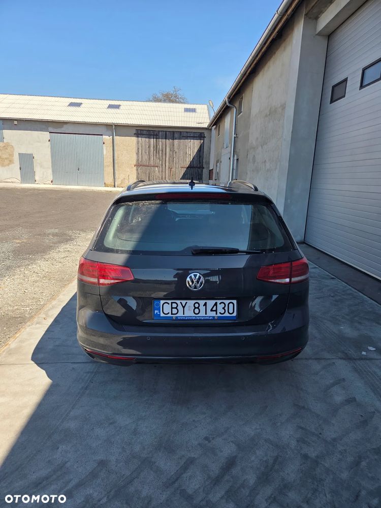 Volkswagen Passat - 3