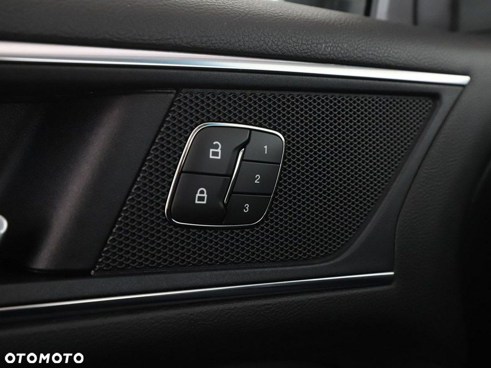 Ford Edge 2.0 TDCi Bi-Turbo 4x4 Titanium - 40