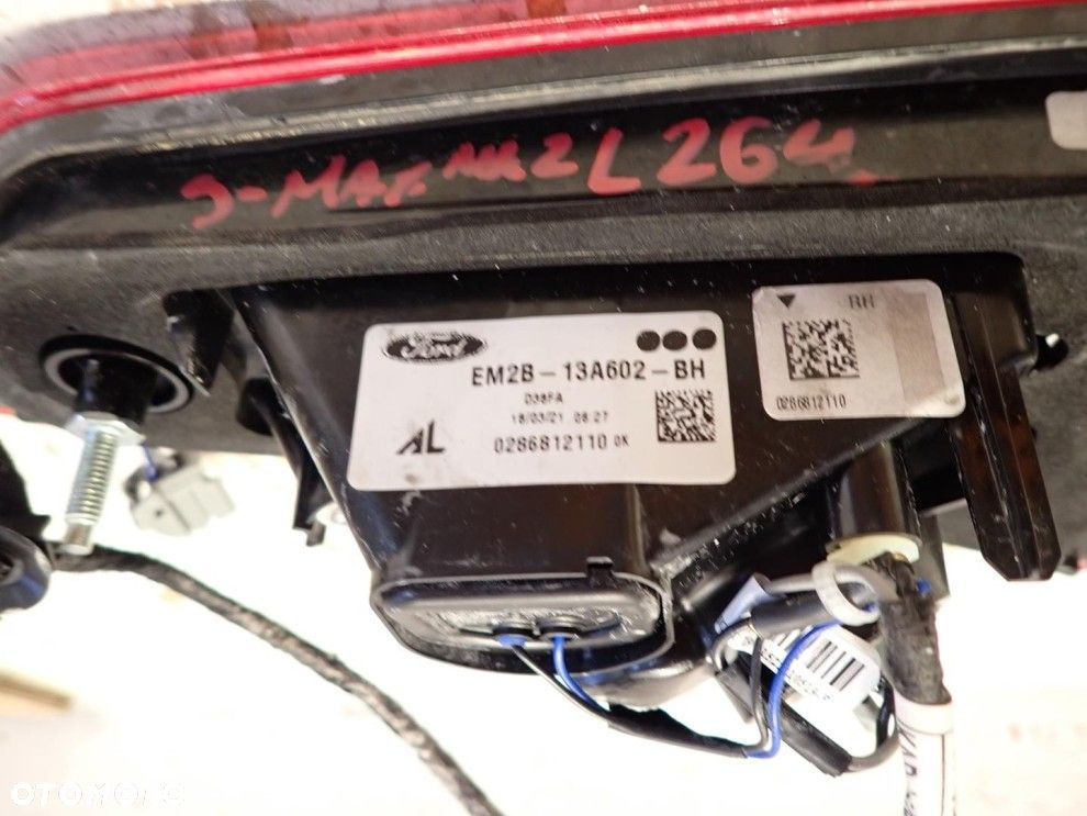 FORD S-MAX MK2 2015+ LED PRAWA TYLNA LAMPA KLAPA ORYGINAŁ EM2B-13A602-BH - 4
