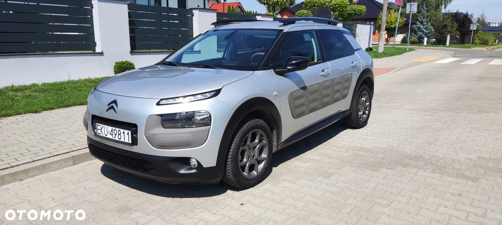 Citroën C4 Cactus 1.2 PureTech Shine EU6 - 17