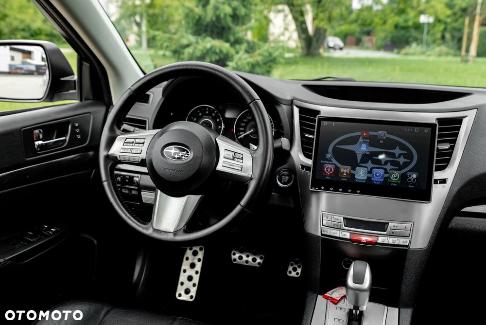 Subaru Legacy 2.5i GT - 8