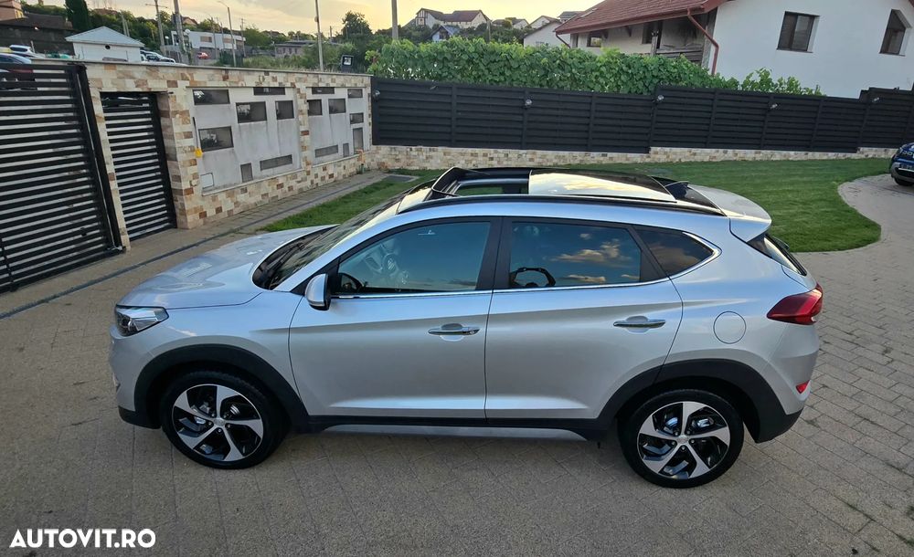 Hyundai Tucson 2.0 CRDI 4WD 6AT Luxury Pack+ - 10