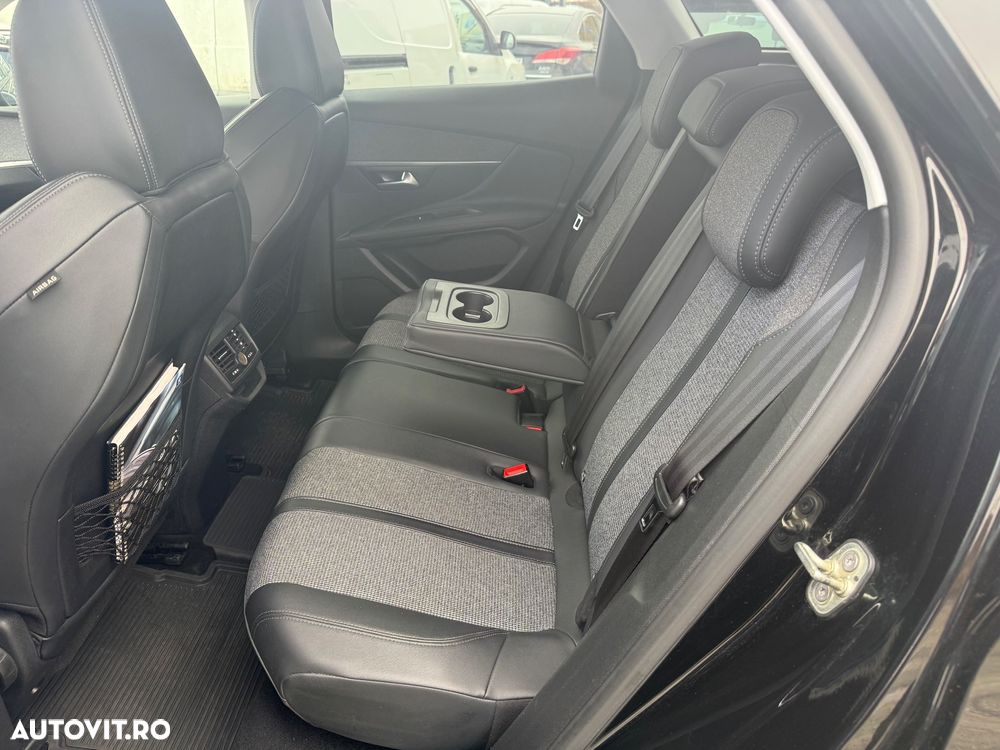 Peugeot 3008 1.5 BlueHDI 130 EAT8 Allure Pack - 12