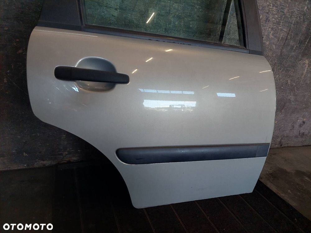 DRZWI KOMPLETNE PRAWY TYŁ CITROEN C3 I KDDC - 3
