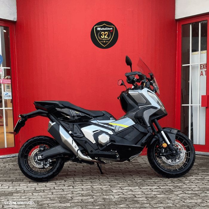 Honda X-ADV 750 SPECIAL EDITION - 4