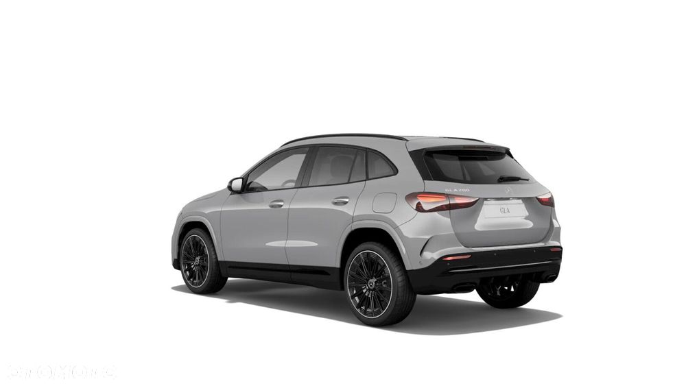 Mercedes-Benz GLA 200 AMG Line - 7