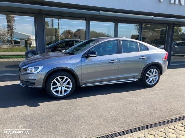 Volvo S60 Cross Country 2.0 D3 Pro Geartronic — photo 4