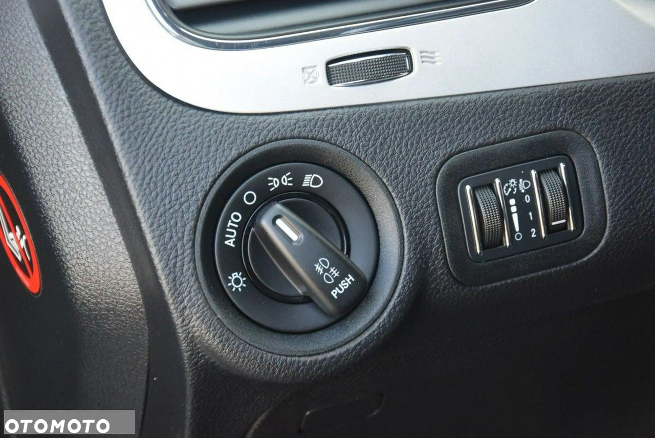 Fiat Freemont 2.0 Multijet 16V DPF Automatik Allrad Black Code - 29