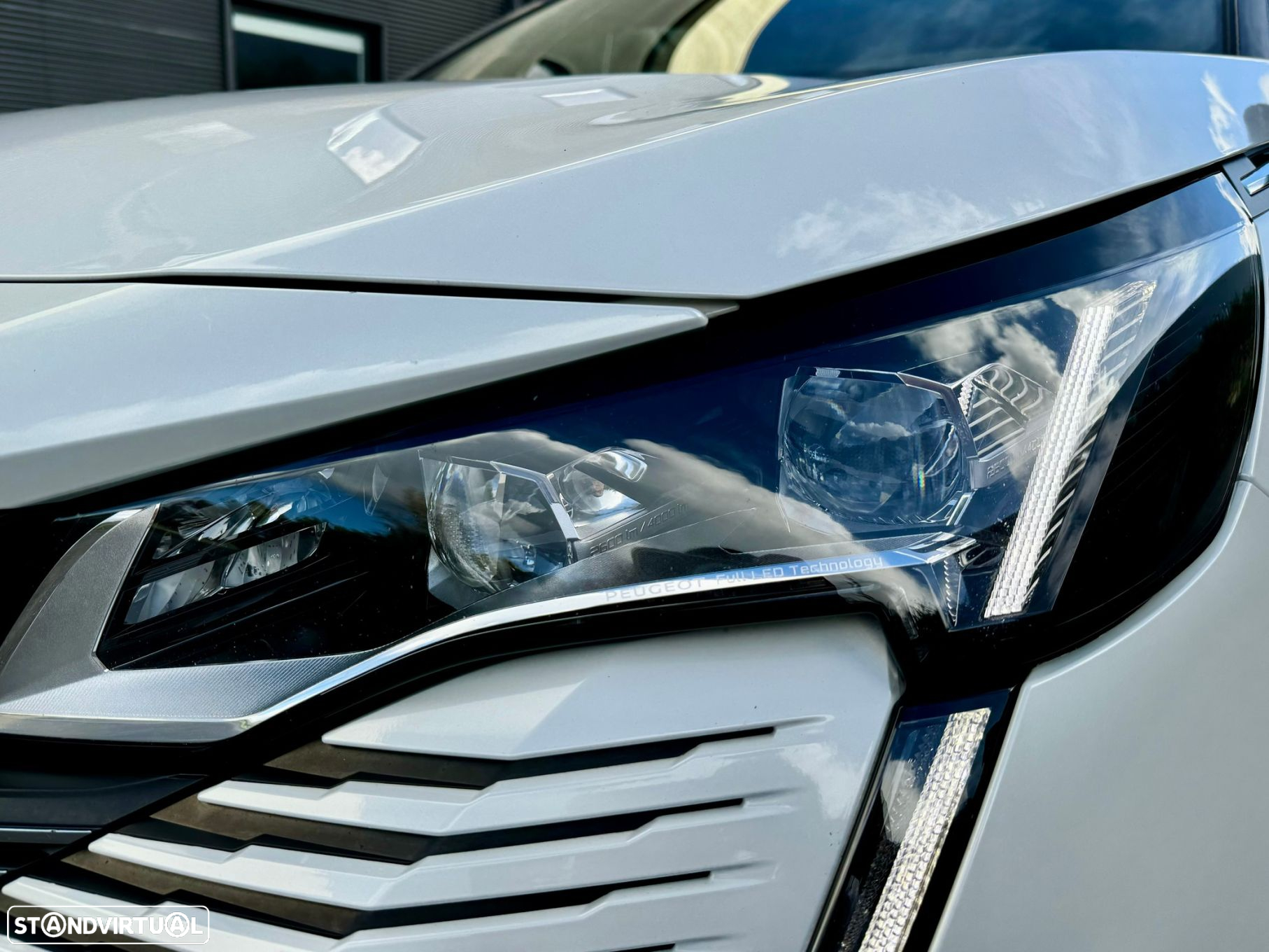 Peugeot 3008 1.5 BlueHDi GT EAT8 - 11