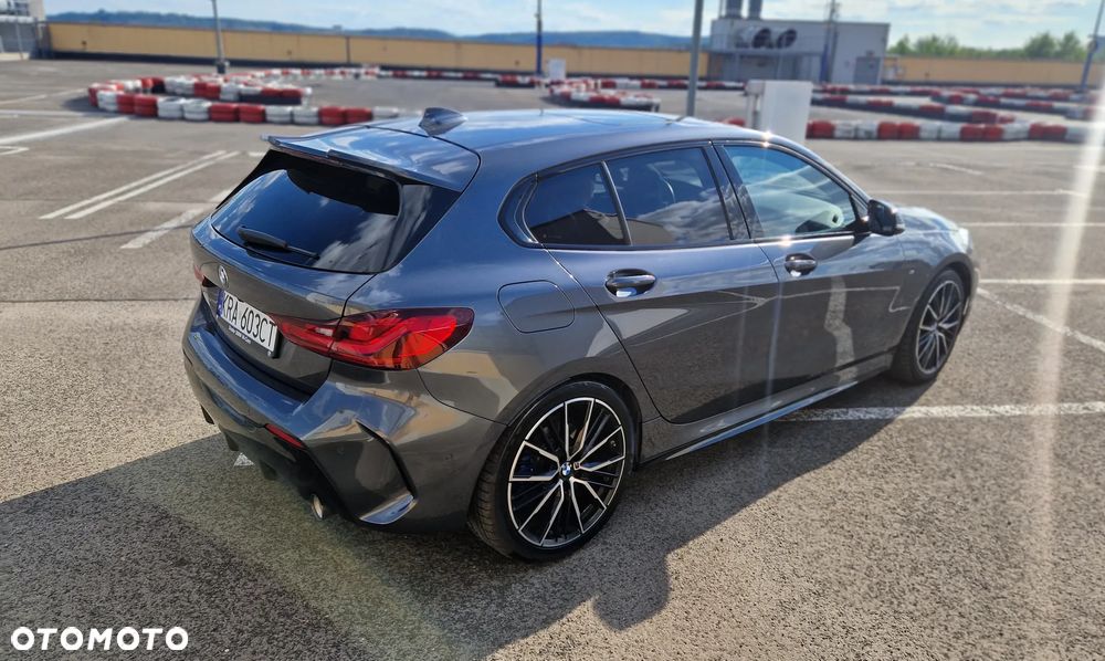 BMW Seria 1 120i - 14