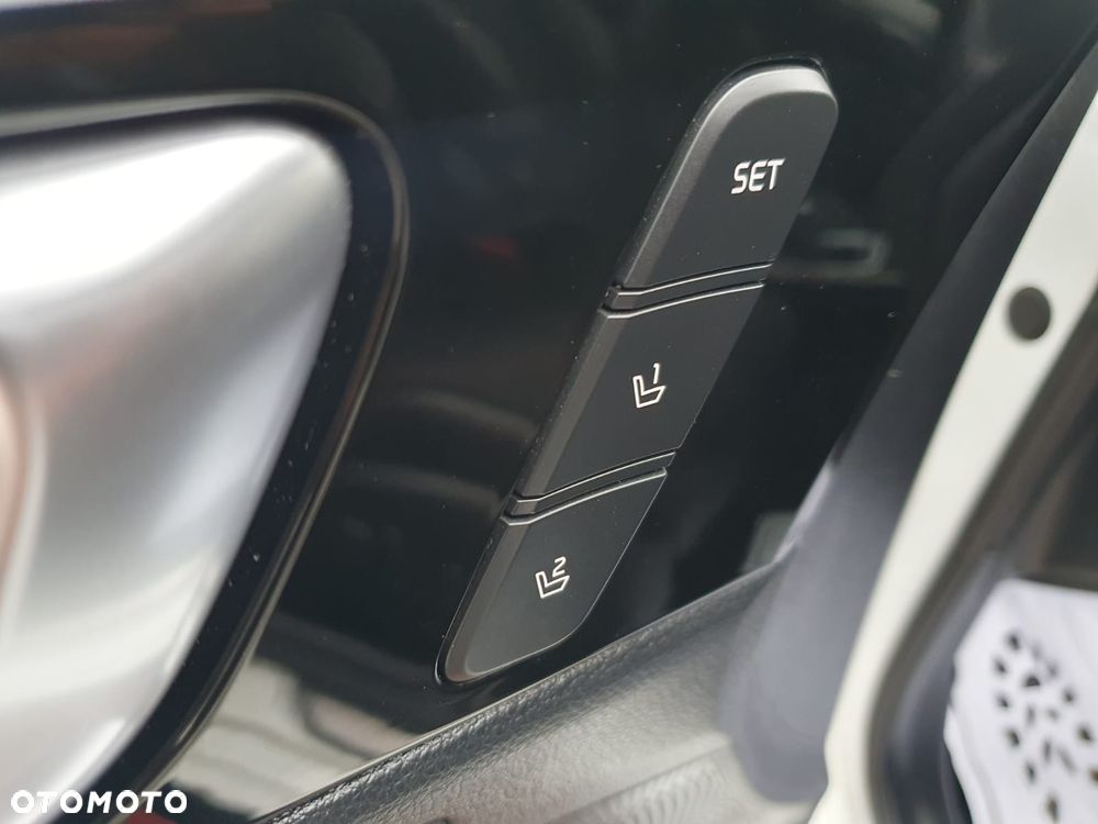 Kia ProCeed 1.6 T-GDI GT - 17