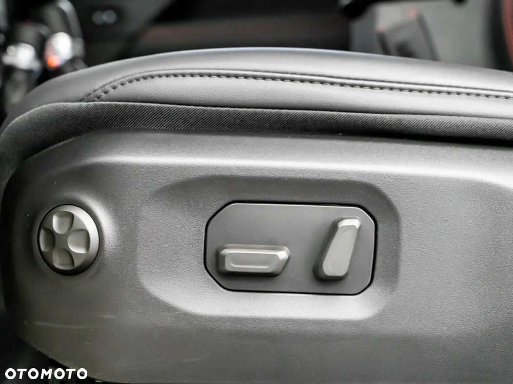 Jeep Wrangler Unlimited GME 2.0 Turbo Rubicon - 26