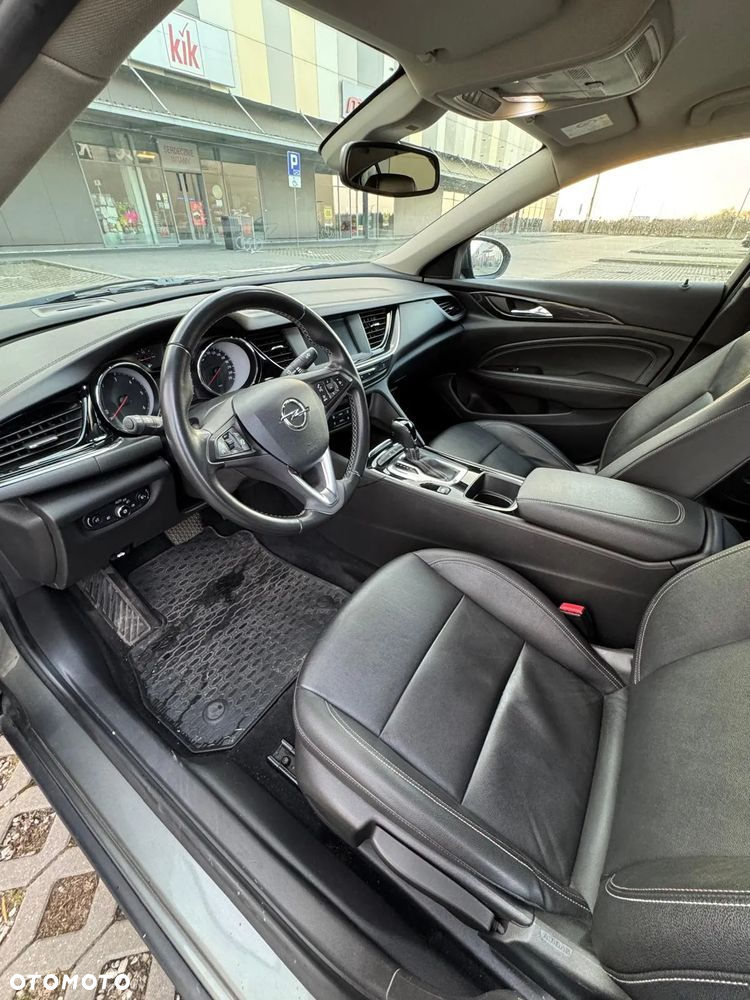 Opel Insignia 1.6 CDTI - 12