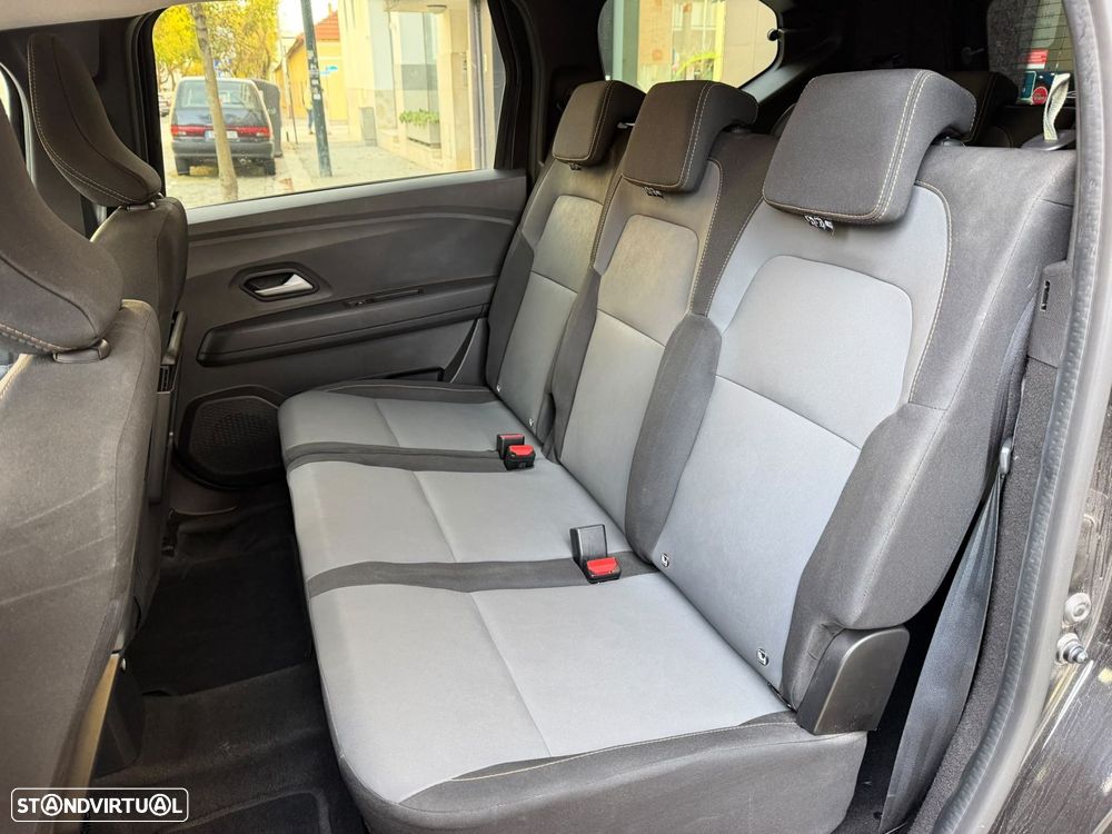 Dacia Jogger 1.0 ECO-G Comfort 7L Bi-Fuel - 19
