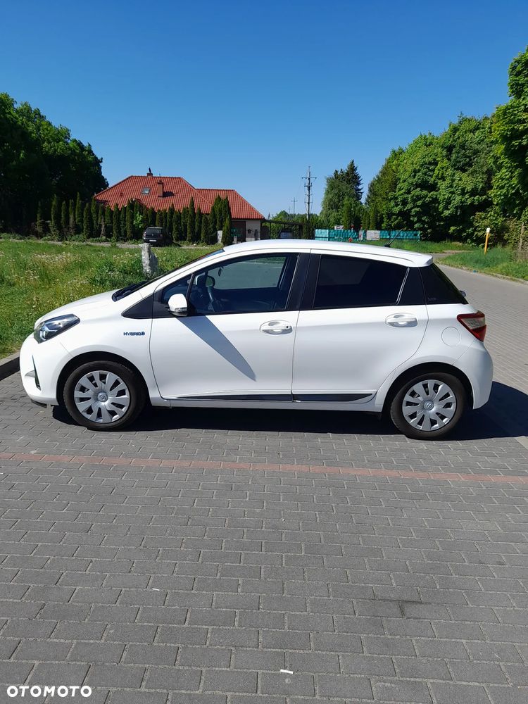 Toyota Yaris - 8