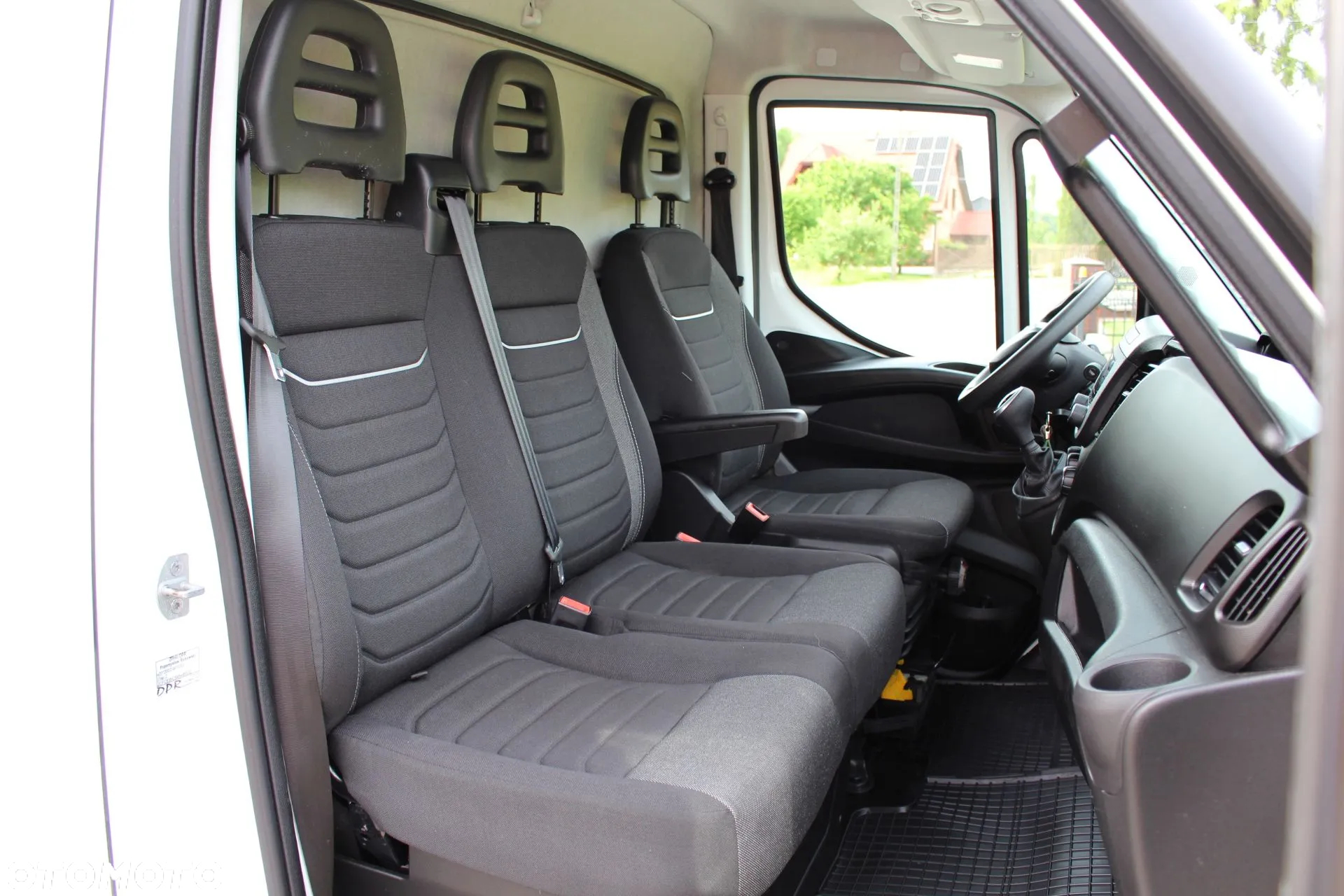 Iveco DAILY 50C18 3.0 180KM AUTOMAT POLSKI SALON 83 TYS KM 1X FIRANKA  JAK NOWY - 25
