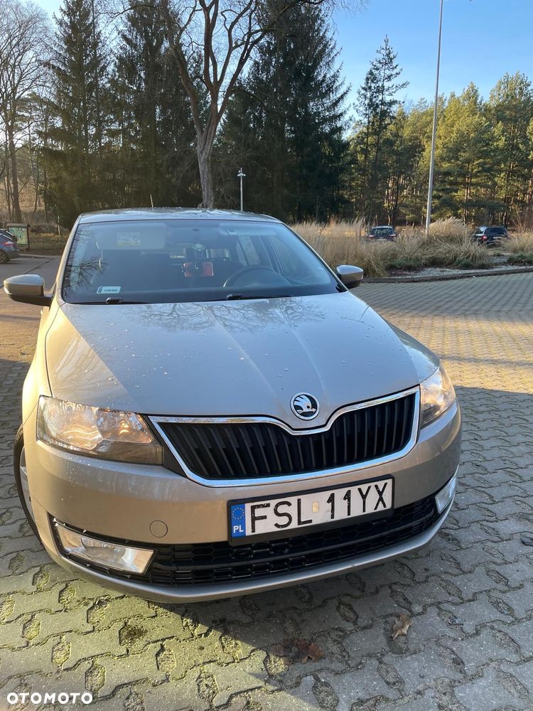 Skoda RAPID Spb 1.2 TSI Ambition - 4