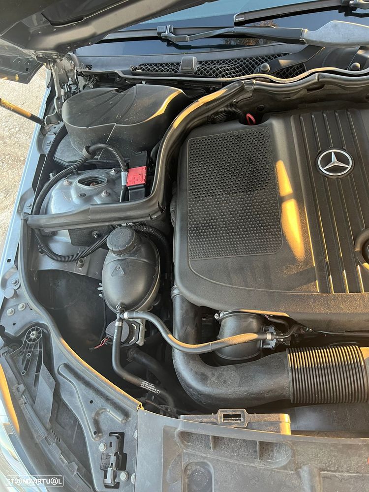 Mercedes-Benz C 220 T CDI Avantgarde - 10