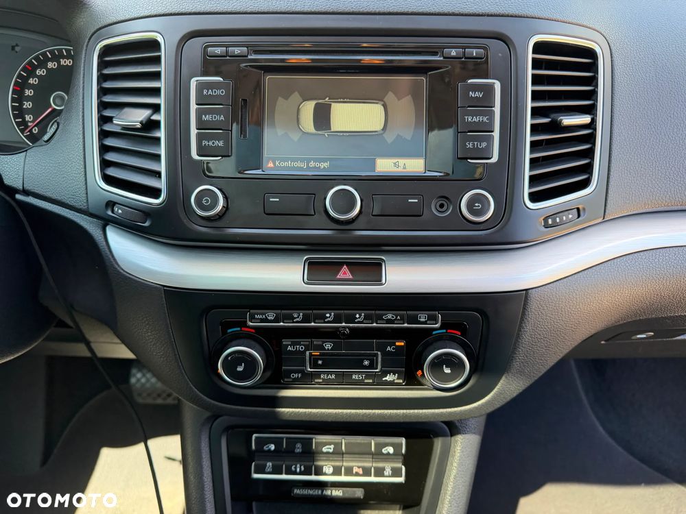 Volkswagen Sharan 2.0 TDI Comfortline DSG - 15