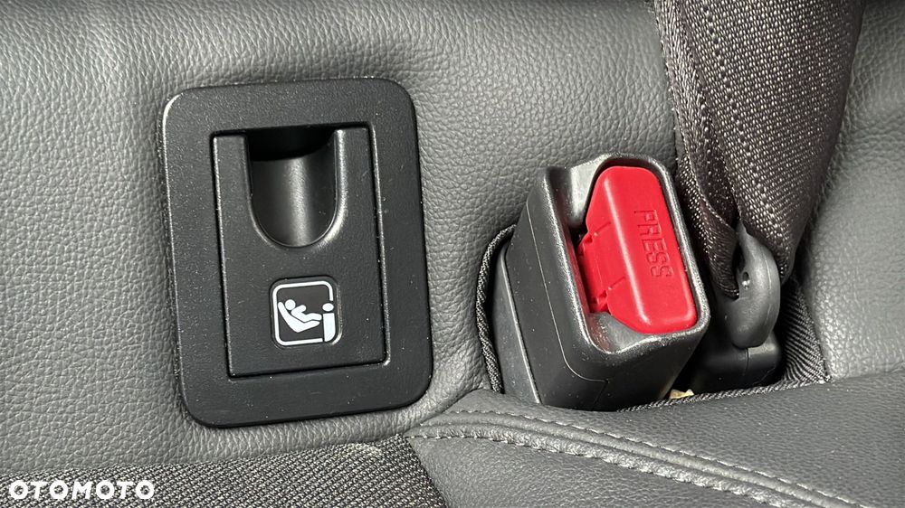 Toyota Corolla 2.0 Hybrid Comfort - 25