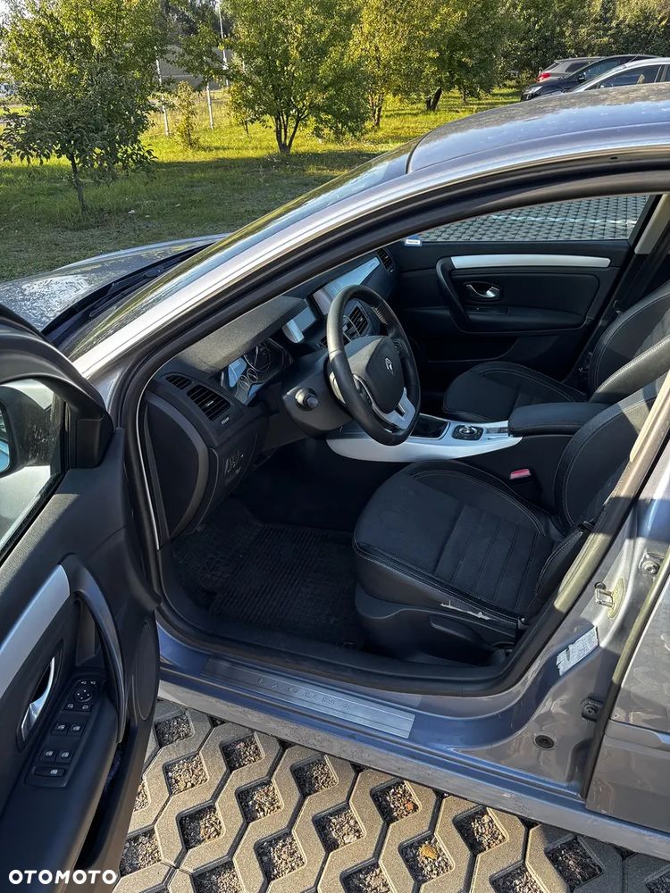 Renault Laguna - 13