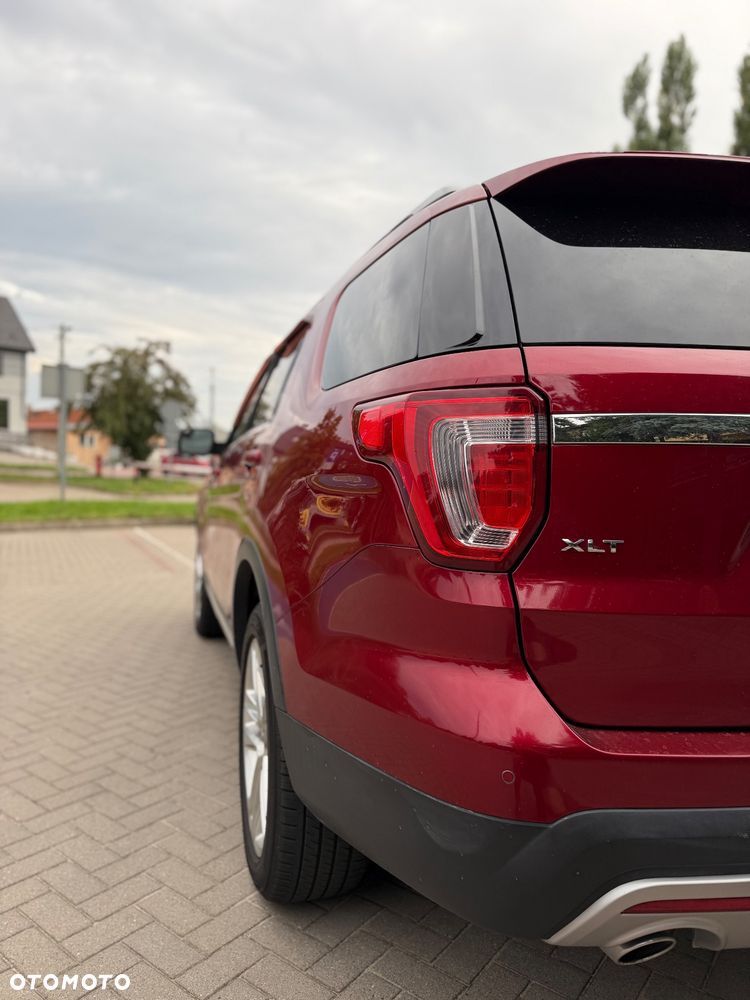 Ford Explorer - 15