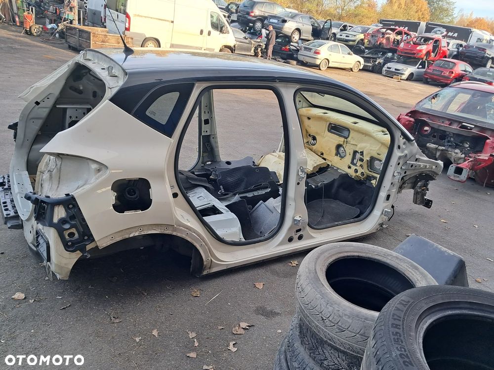 Renault Captur I karoseria podłużnica błotnik próg ćwiartka wanna pas tylny - 3