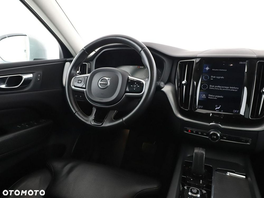 Volvo XC 60 T8 Plug-In Hybrid AWD Inscription - 18