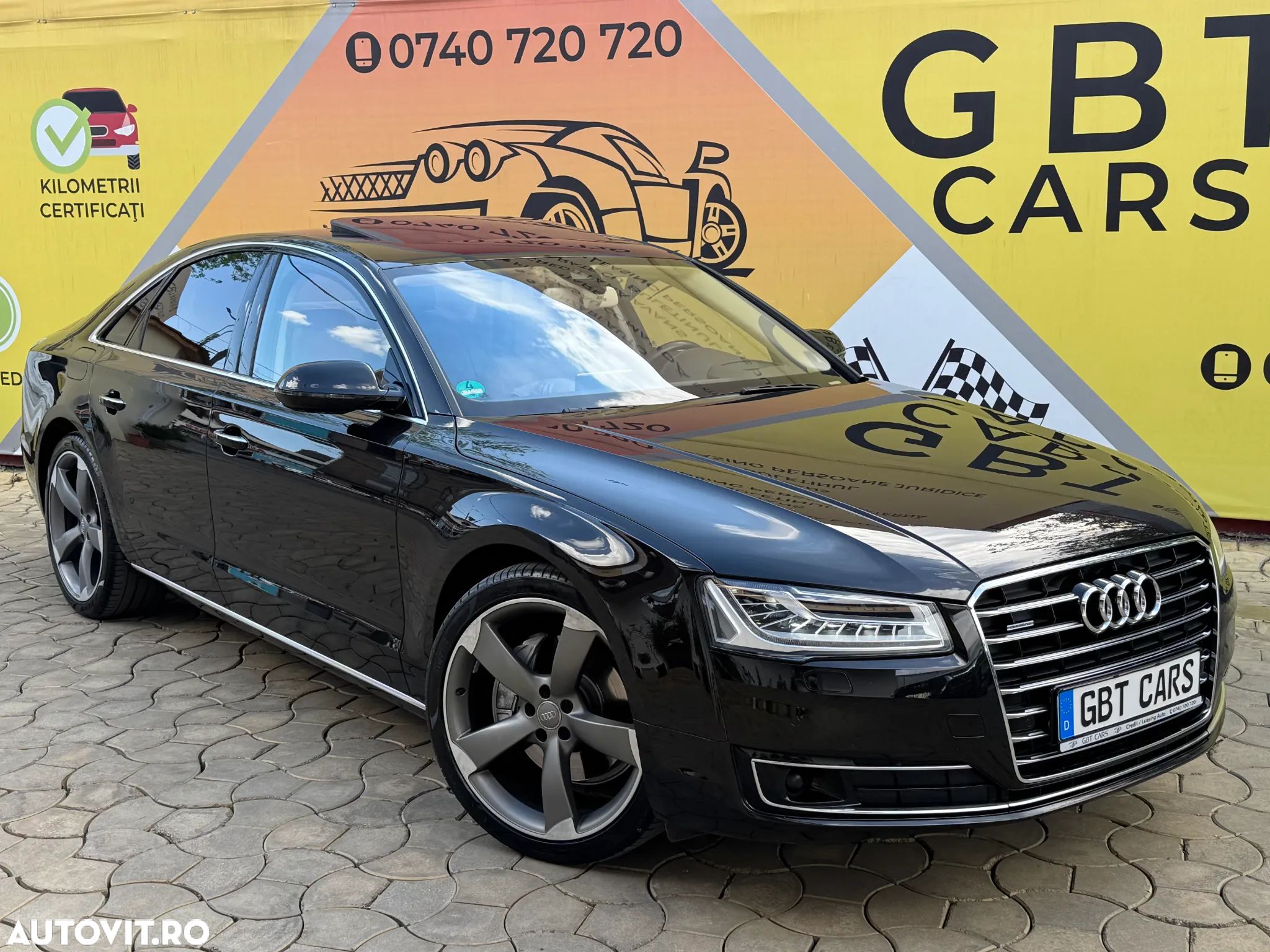 Audi A8 3.0 TDI DPF clean diesel quattro tiptronic - 1