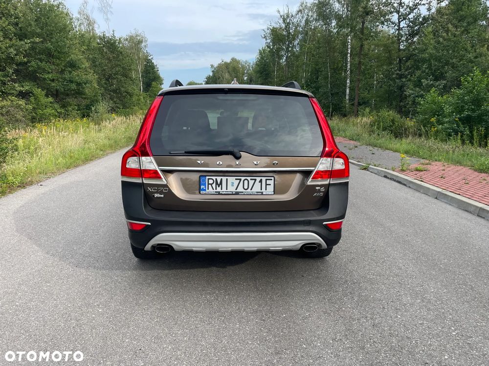 Volvo XC 70 T6 AWD Momentum - 7