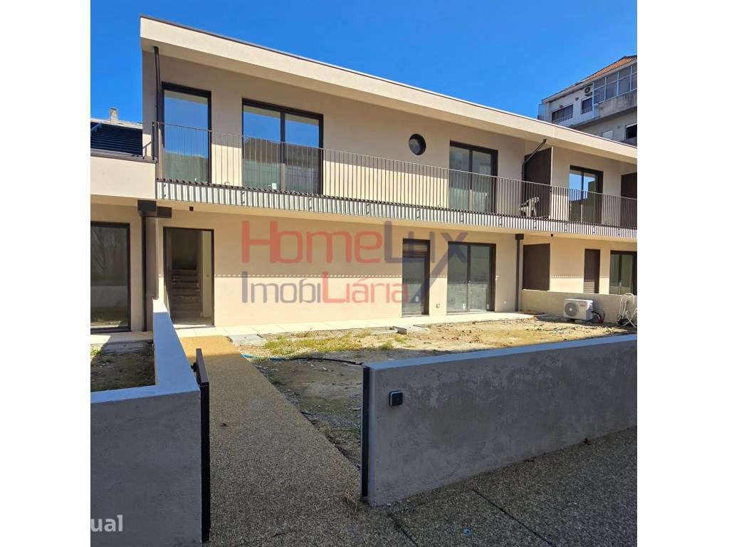 Moradia T2 Duplex com Jardim Privativo - Condomínio Fechado no Porto - Grande imagem: 2/25