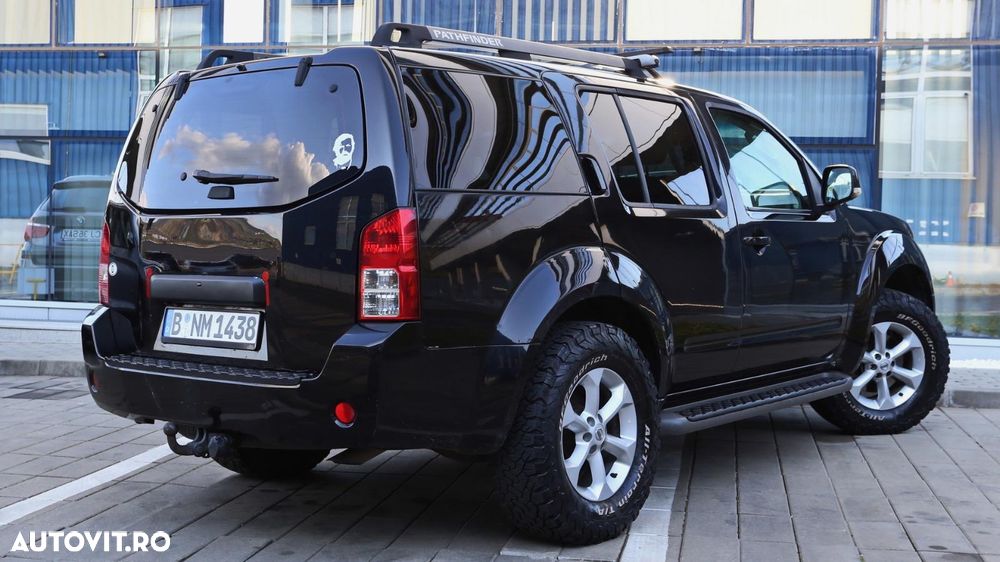Nissan Pathfinder 2.5 dCi Premium - 12